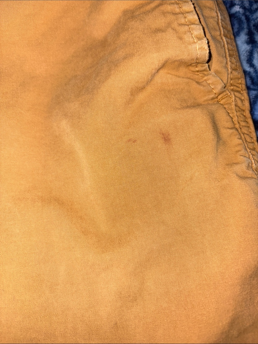 Men's Classic Chino Pants in Khaki Small Call out - Picture 5 of 12